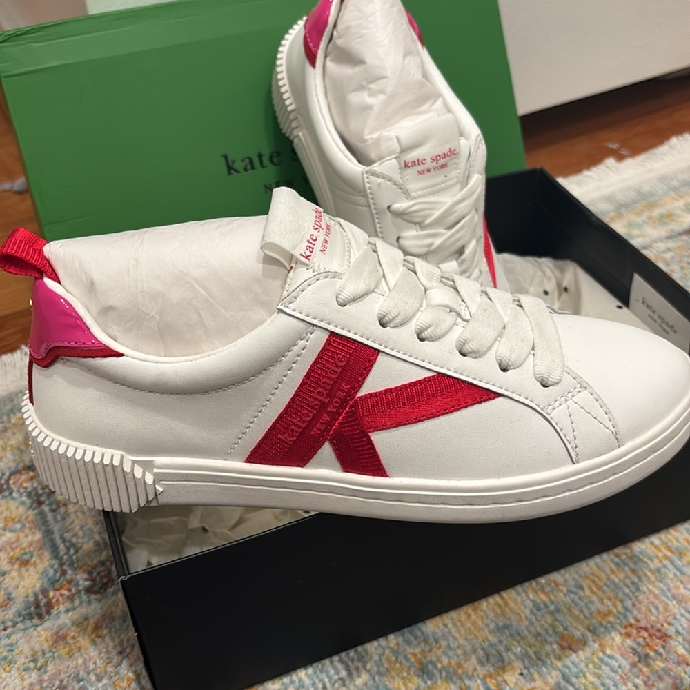 Nwts! ♠️Kate spade “K as in Kate court sneakers”